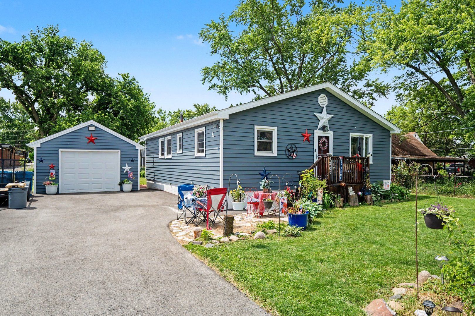 5203 W Court Street — Monee, IL 60449