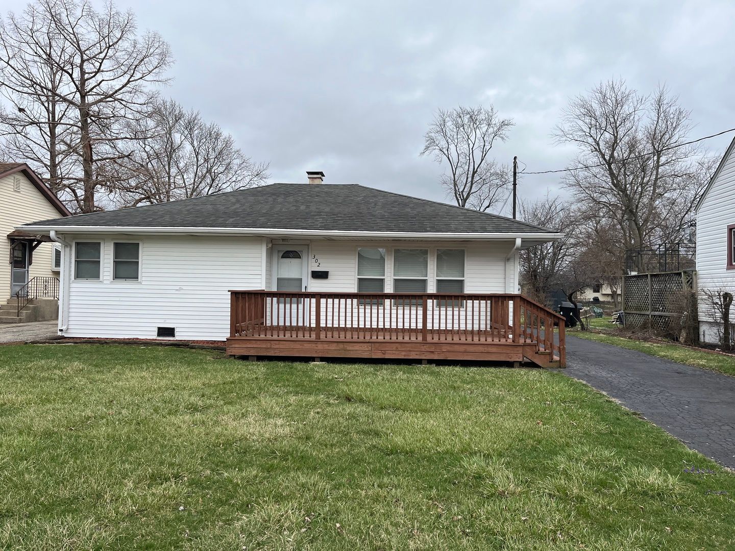 302 Freehauf Street — Lemont, IL 60439
