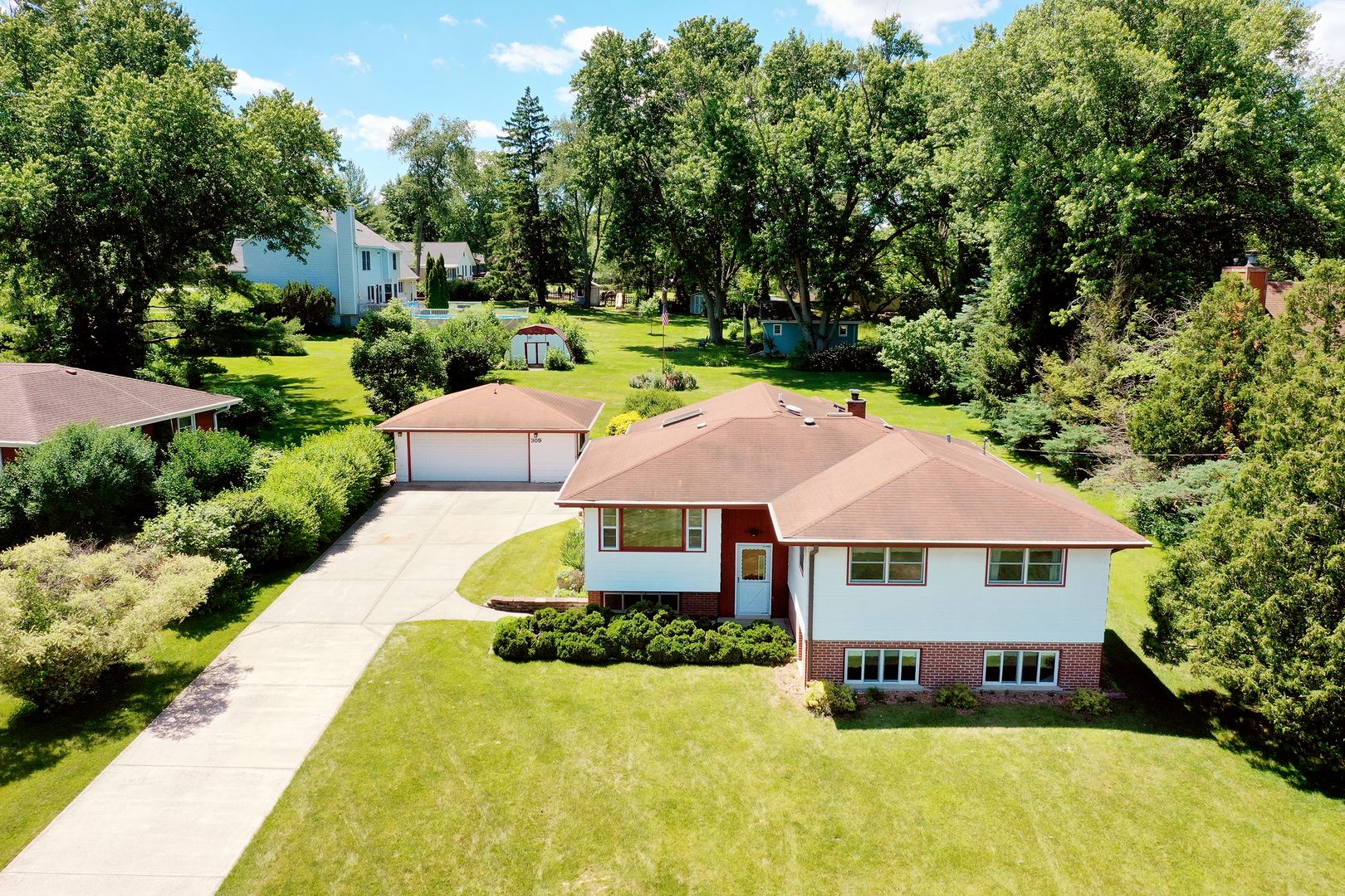 309 E Circle Drive — New Lenox, IL 60451