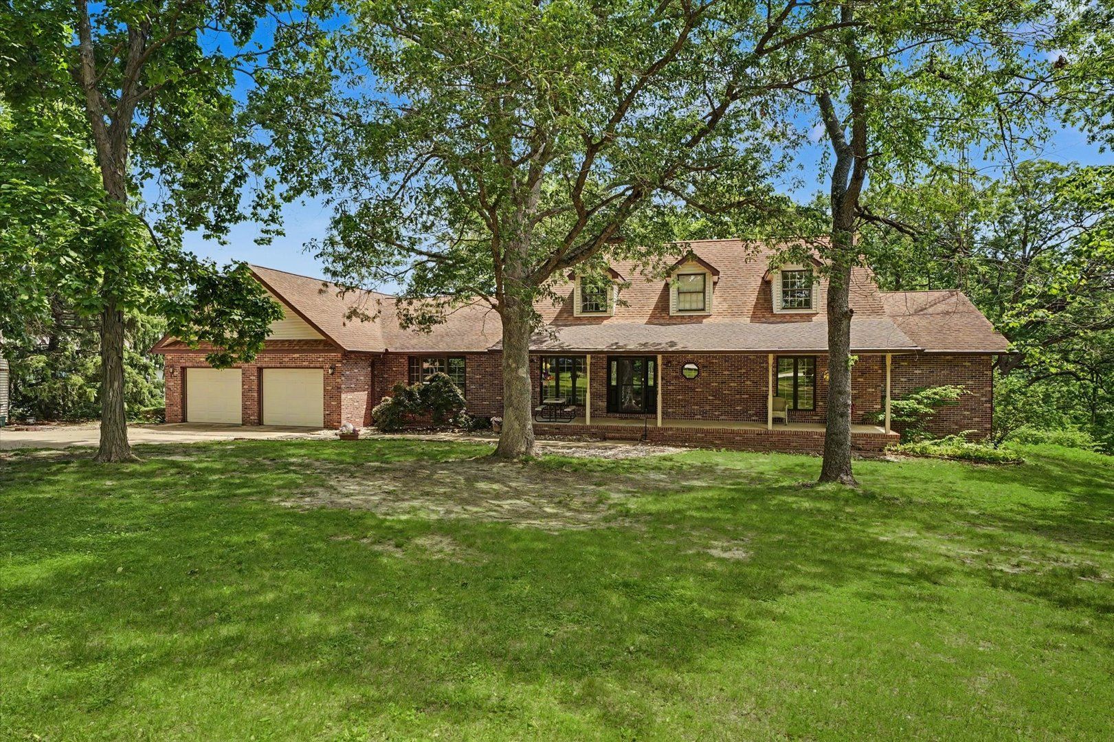 112 Dakota Drive — Loda, IL 60948