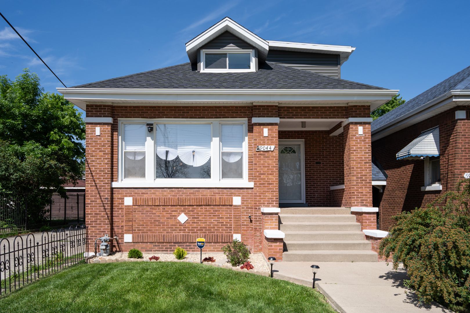 9044 S Throop Street — Chicago, IL 60620
