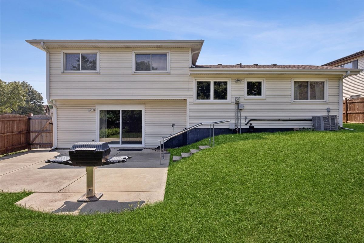 1423 Colony Ct, Lombard, IL 60148 — photo 4