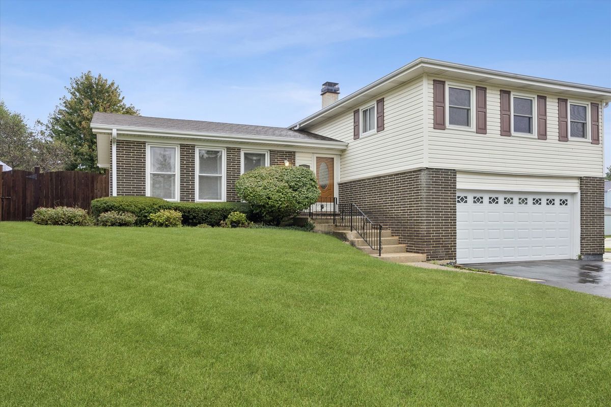 1423 Colony Ct, Lombard, IL 60148 — photo 2