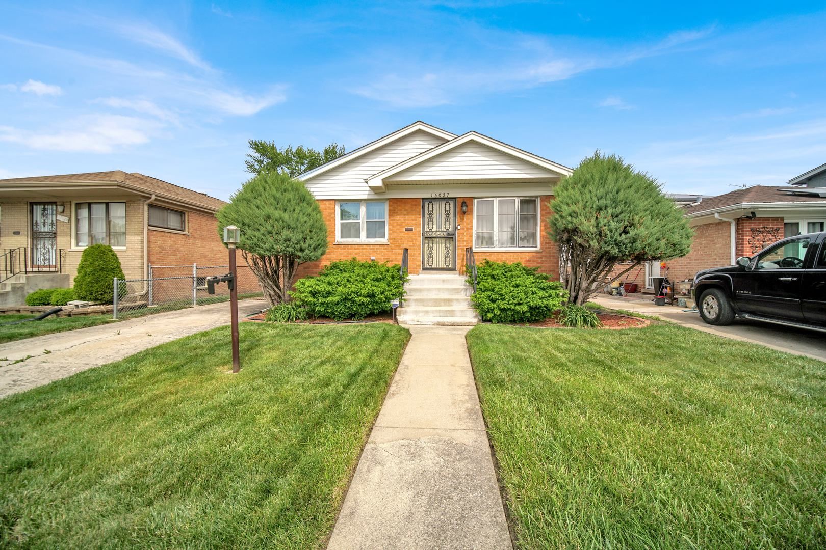 16027 Ashland Avenue — Harvey, IL 60426