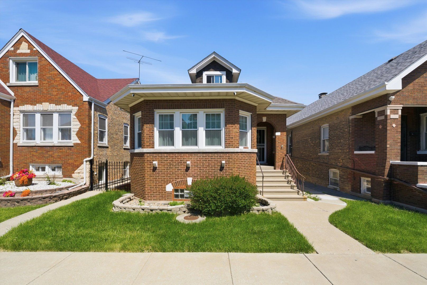 1509 S 59th Court — Cicero, IL 60804