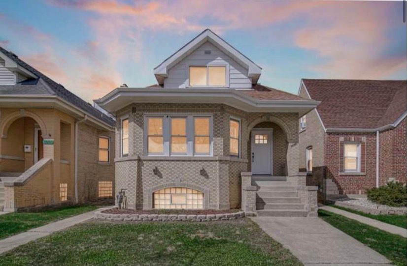 3010 N Nottingham Avenue — Chicago, IL 60634