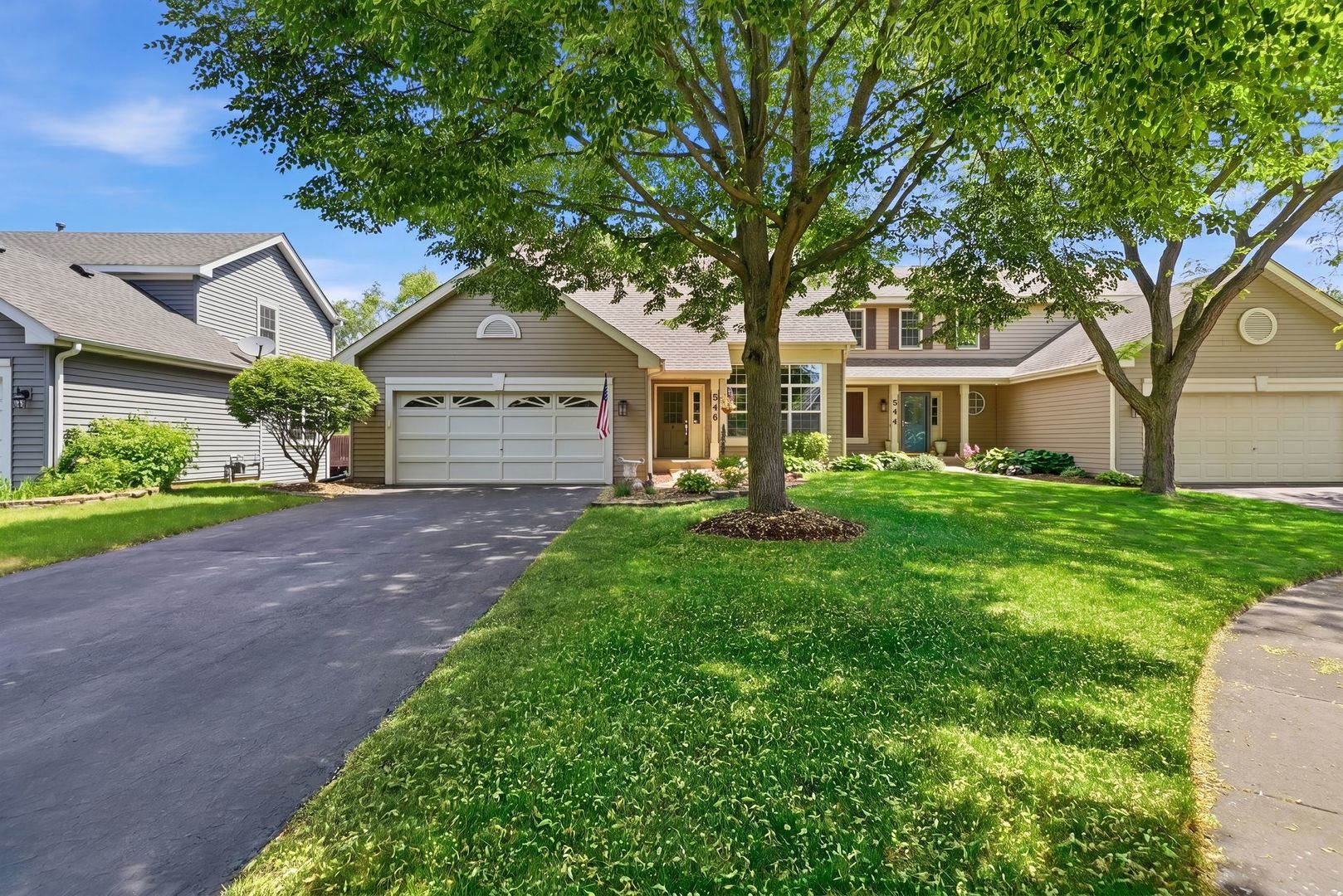 546 Tewksbury Circle — Oswego, IL 60543