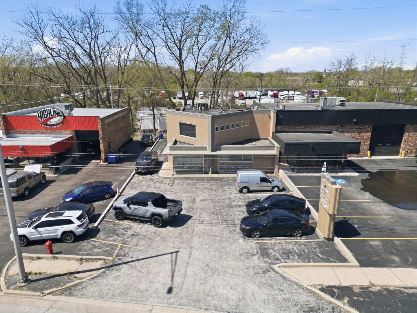 11324 Southwest Highway — Palos Hills, IL 60465