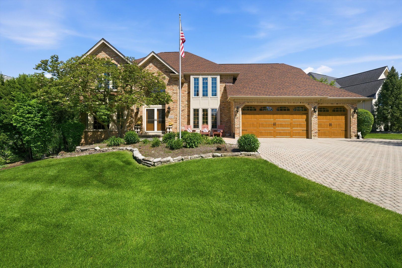 8701 LAKE RIDGE Drive — Darien, IL 60561