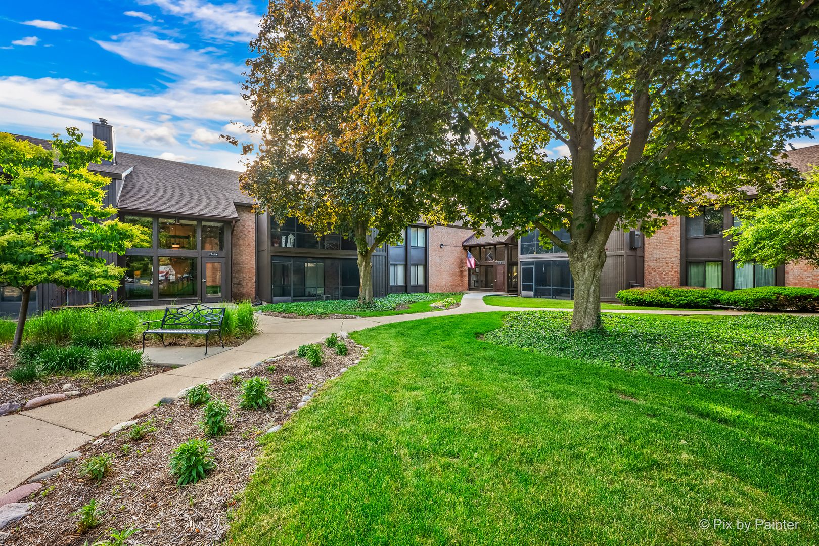 710 Saint Andrews Lane #20 — Crystal Lake, IL 60014