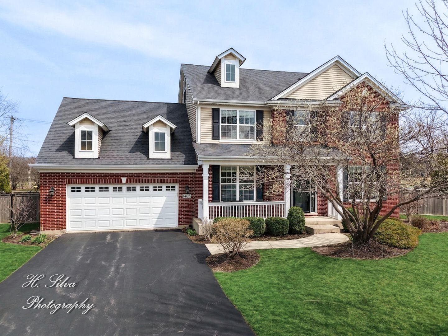 1403 Karen Drive — West Dundee, IL 60118