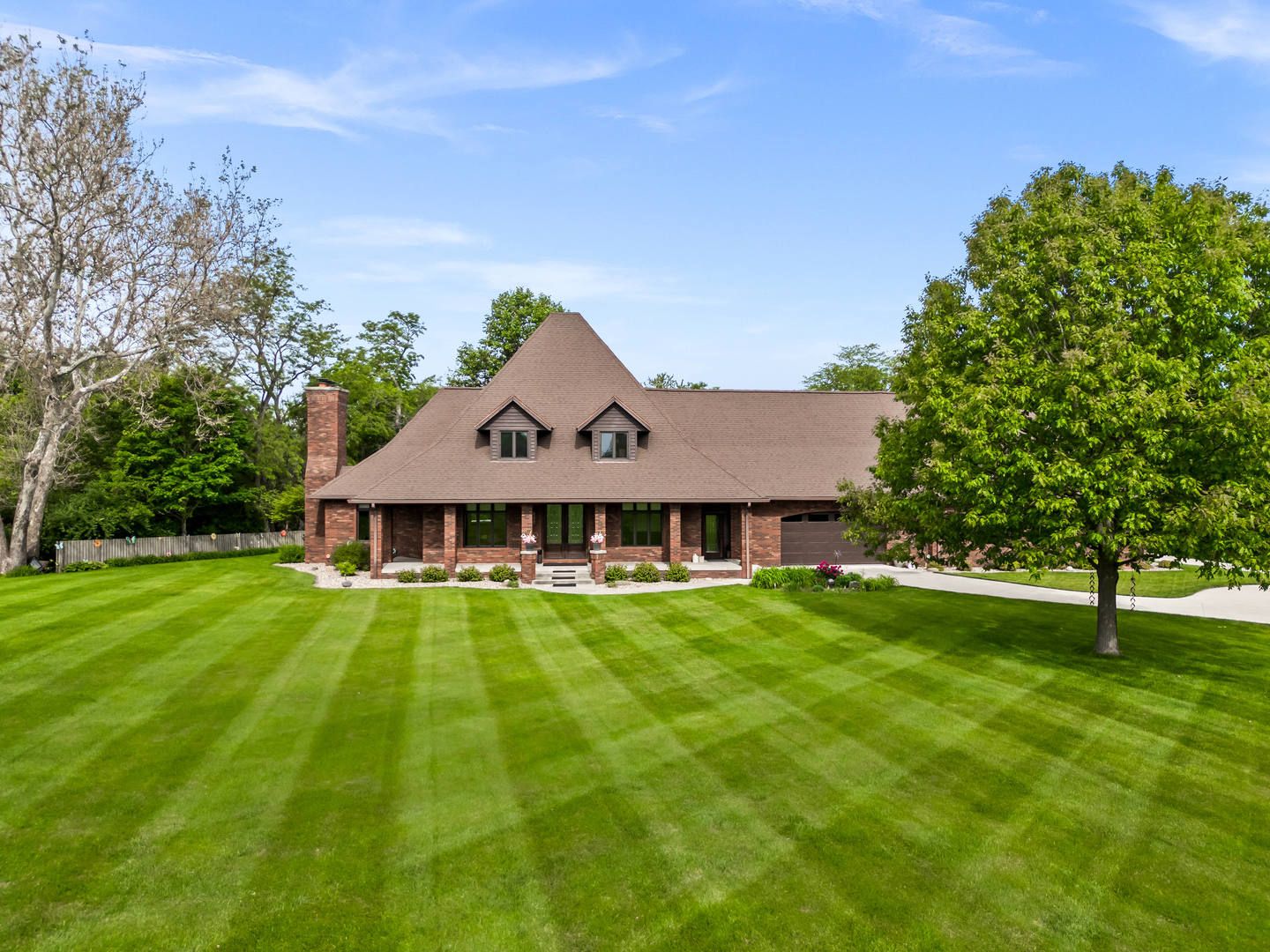 606 Harvey Road — Downs, IL 61736