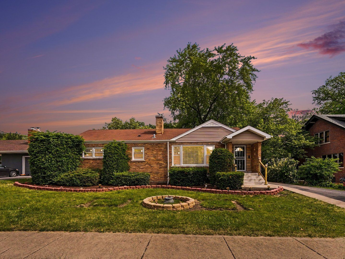 1650 Cedar Road — Homewood, IL 60430