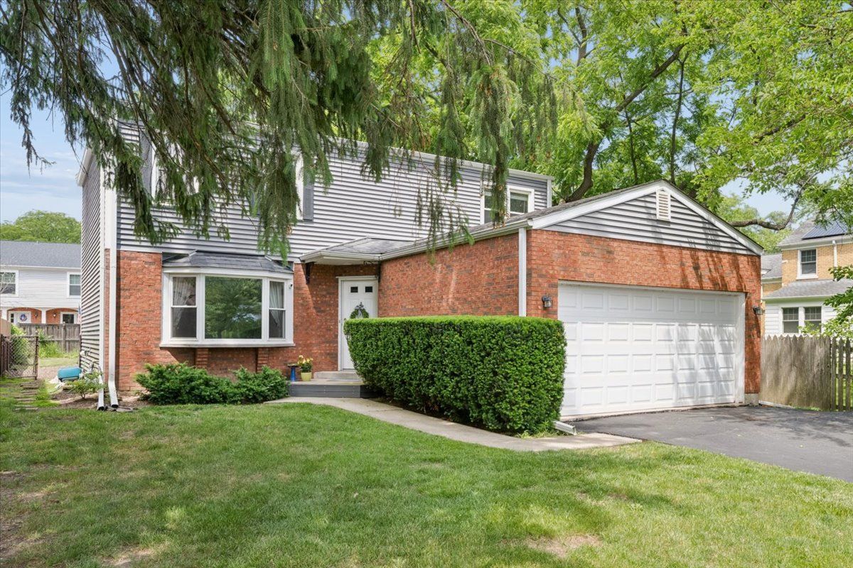 1699 Harding Road — Northfield, IL 60093