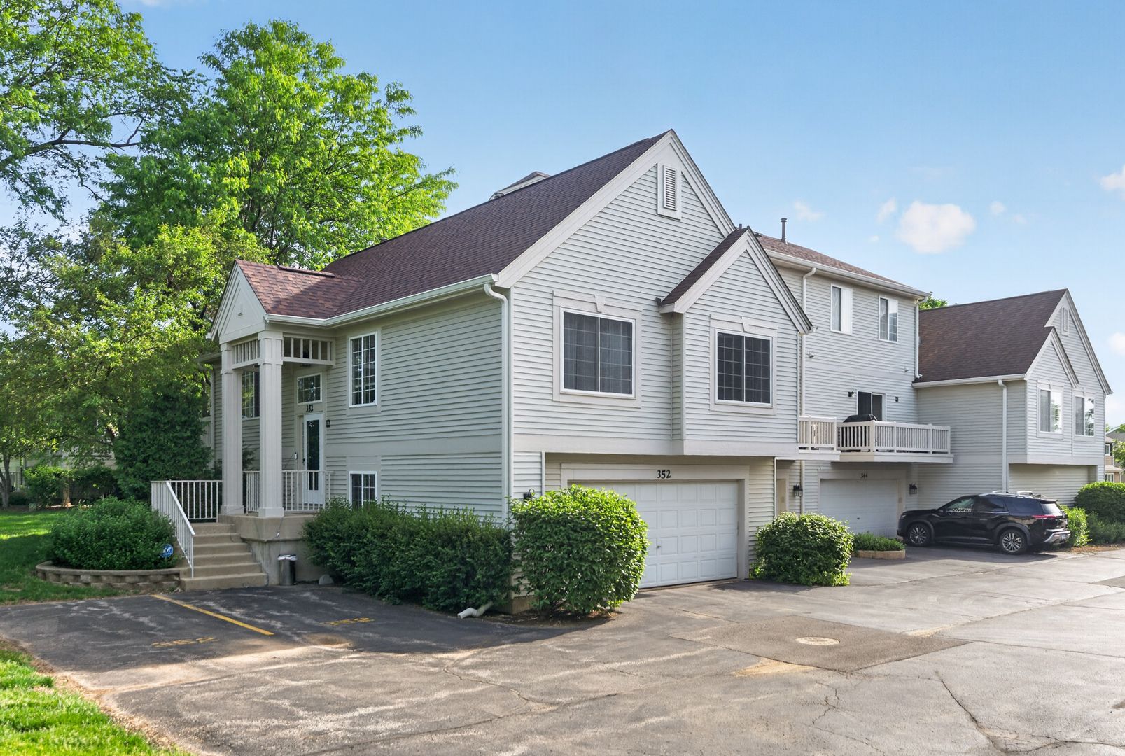 352 New Haven Drive #352 — Cary, IL 60013