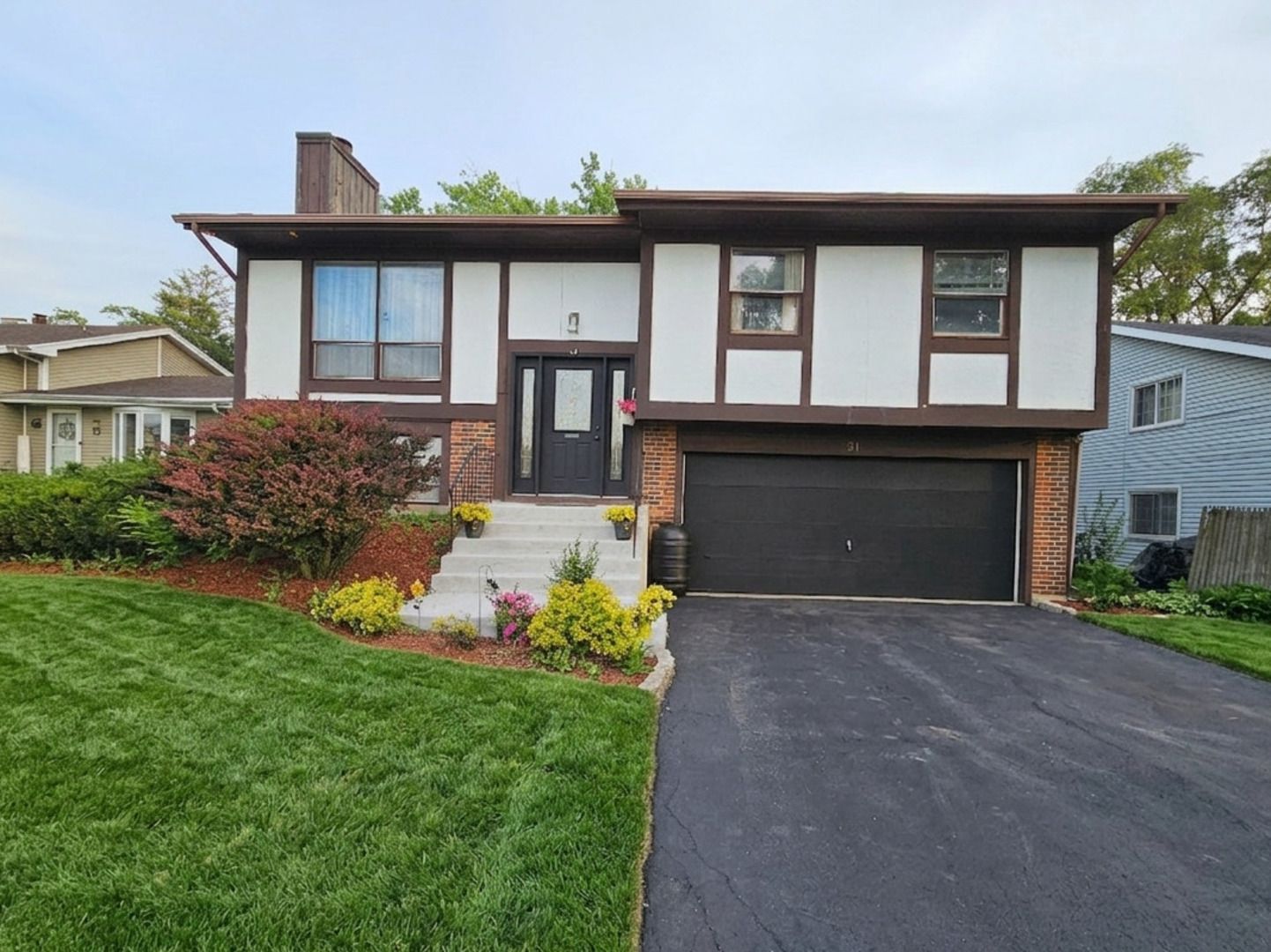 31 Abbeywood Drive — Romeoville, IL 60446