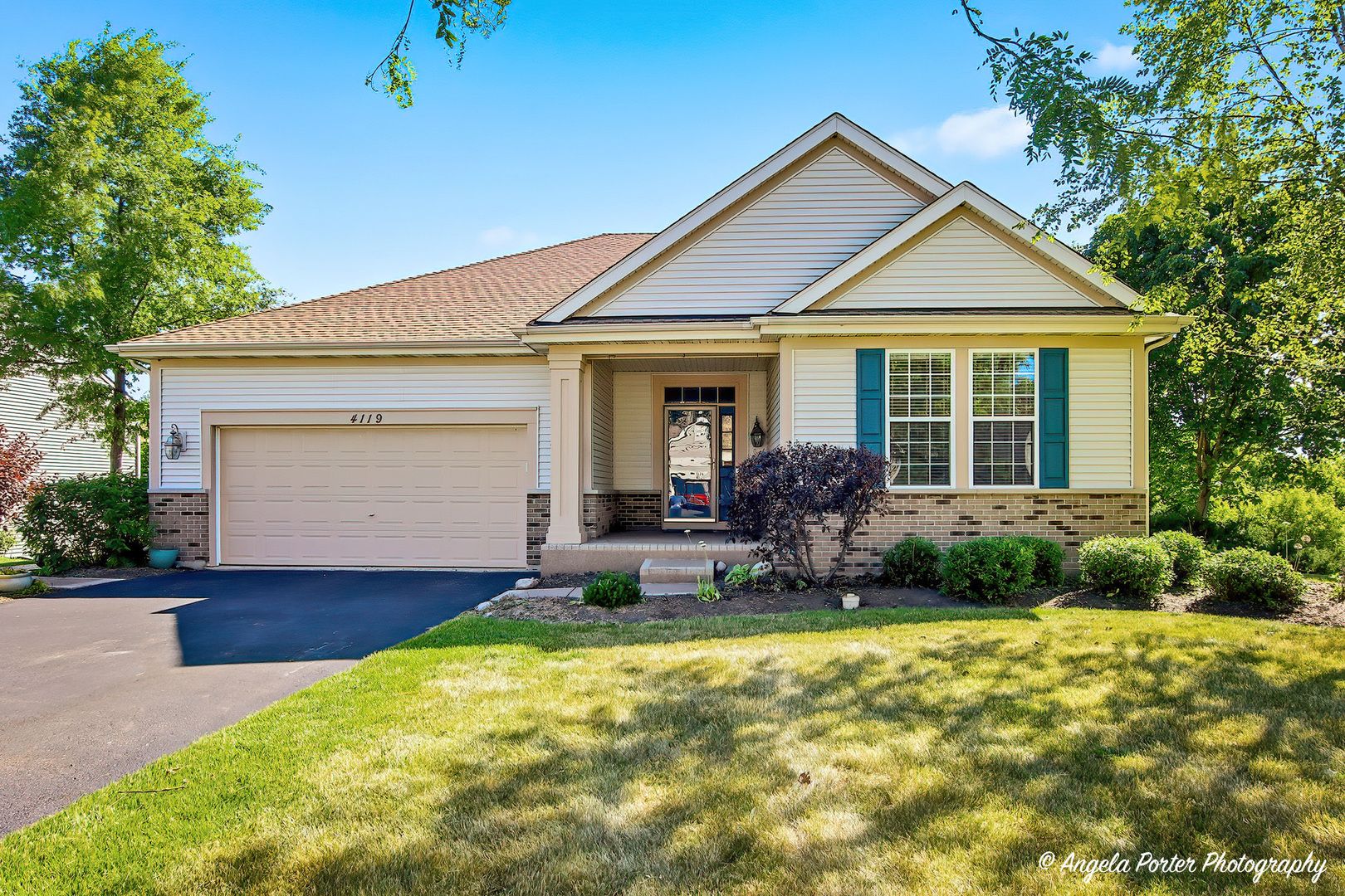4119 Jay Street — Johnsburg, IL 60051