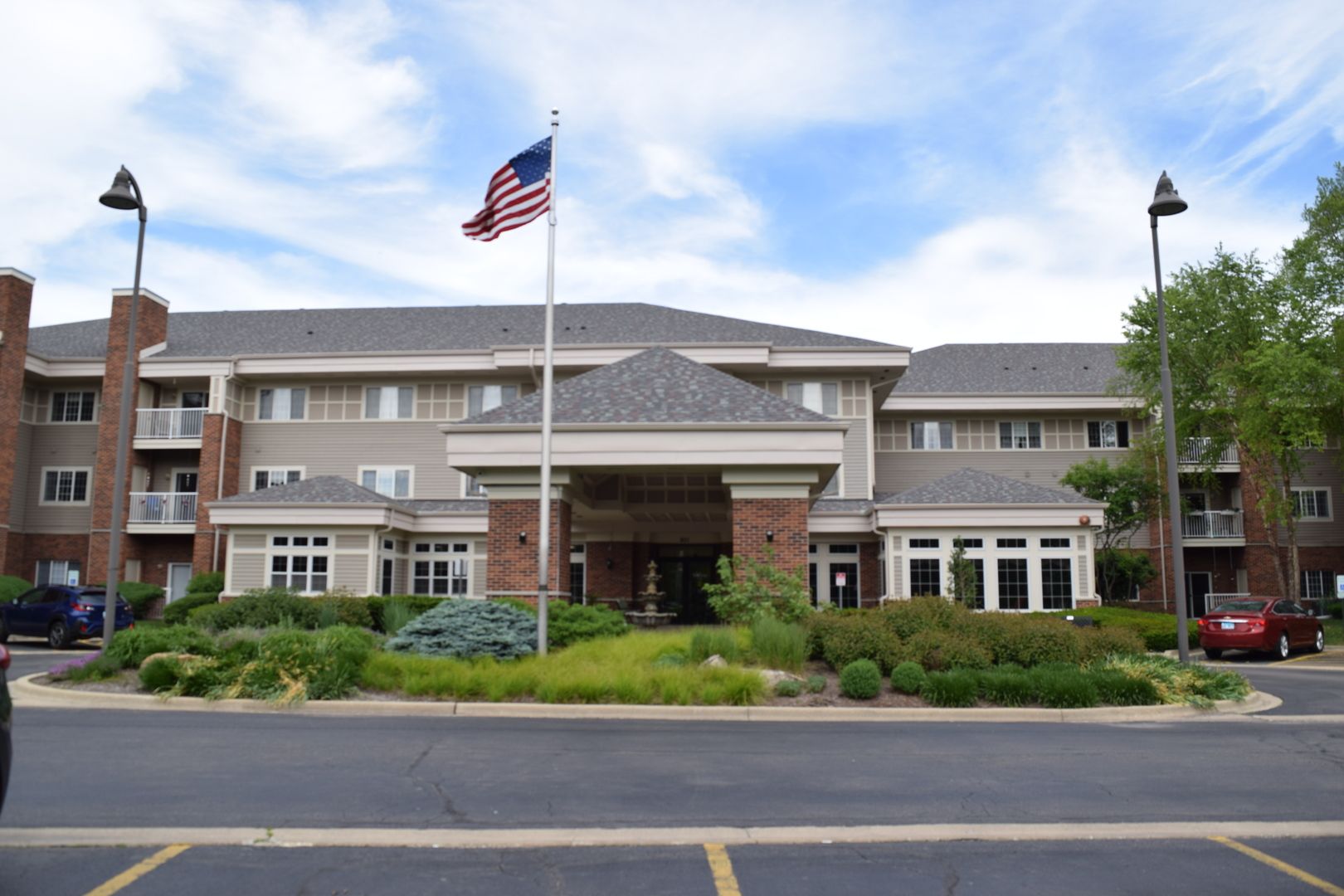801 N Mclean Boulevard #258 — Elgin, IL 60123