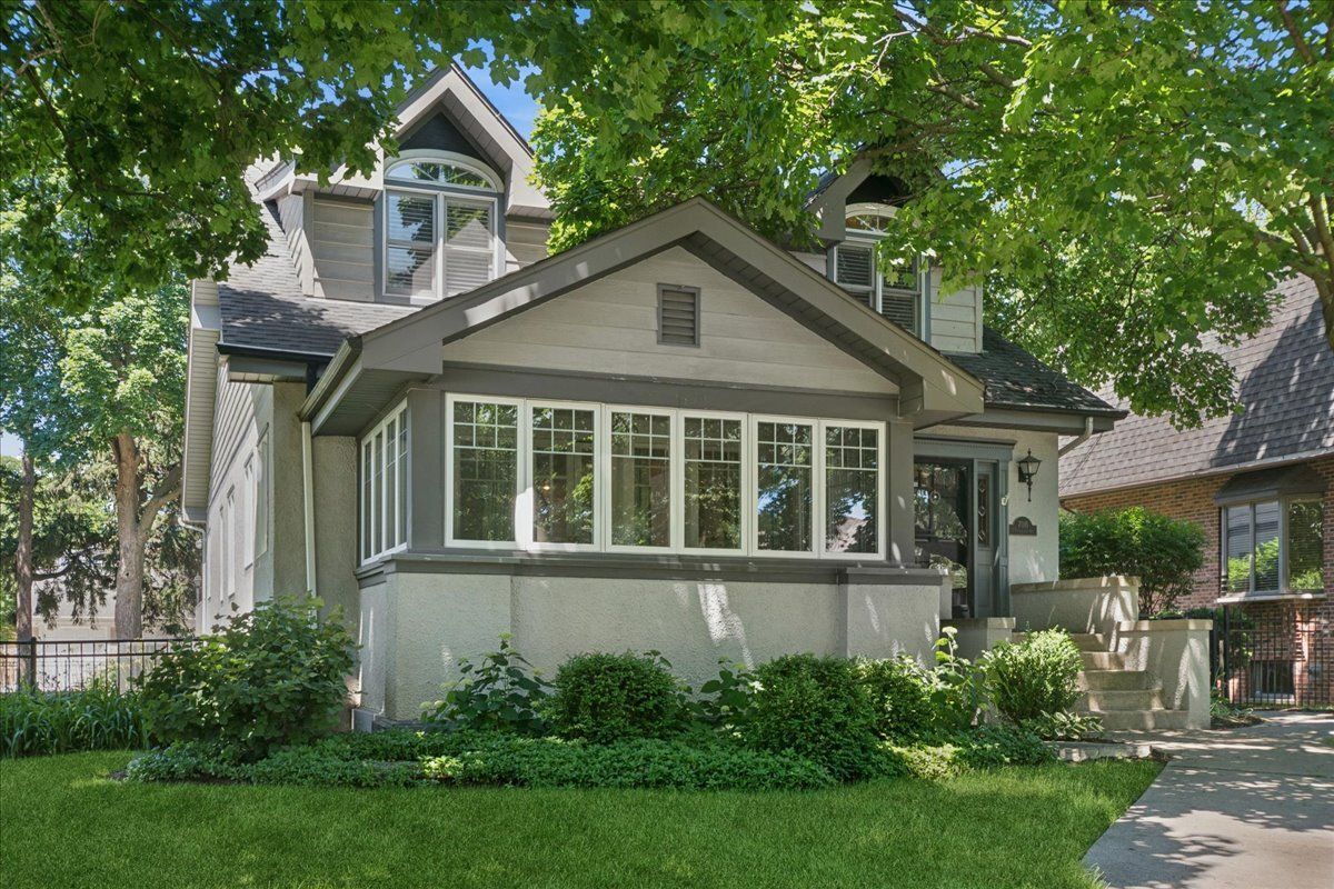 708 Courtland Avenue — Park Ridge, IL 60068