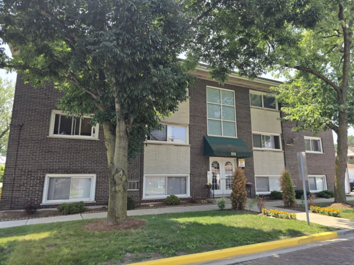 1101 Harlem Avenue #203 — Forest Park, IL 60130