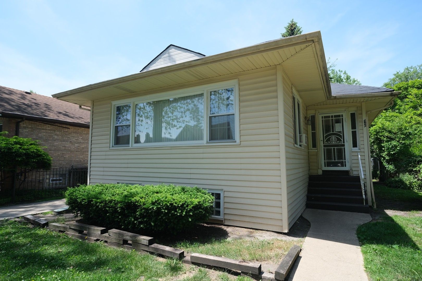 11326 S Union Avenue — Chicago, IL 60628