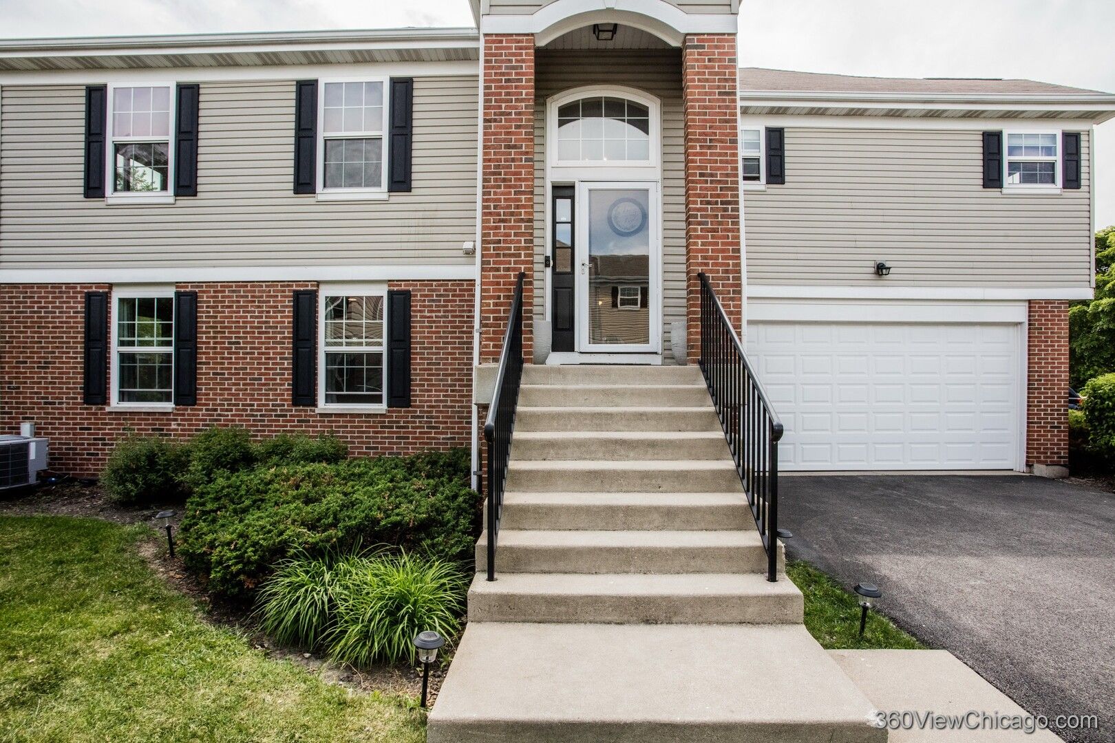 1416 Draper Road — McHenry, IL 60050