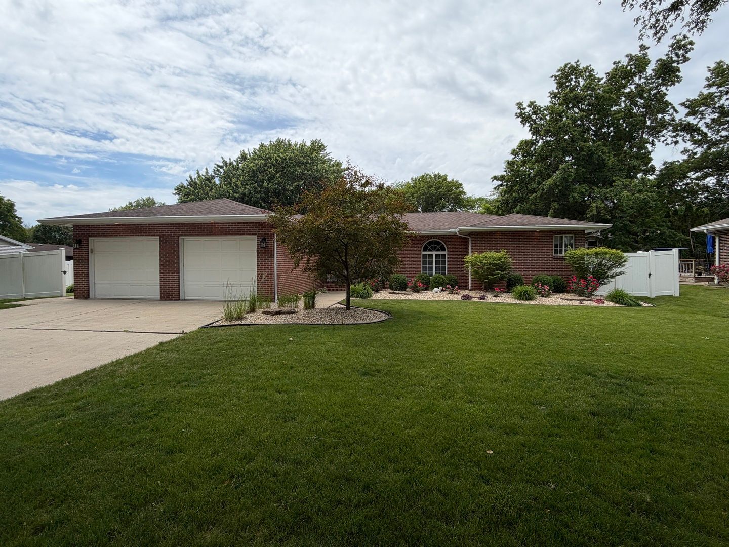 1804 Bruce Street — Morris, IL 60450