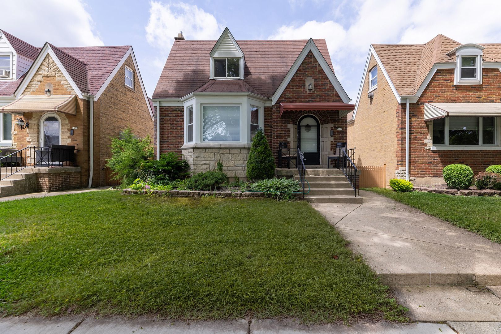 3436 N Normandy Avenue — Chicago, IL 60634