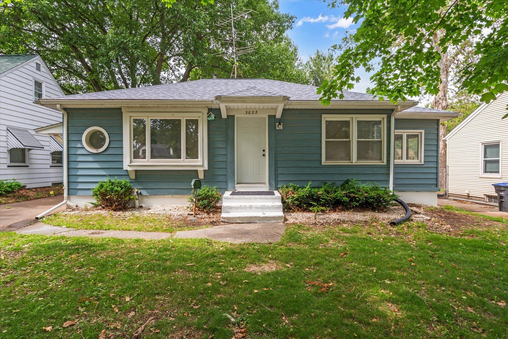 3823 28TH Avenue — Rock Island, IL 61201