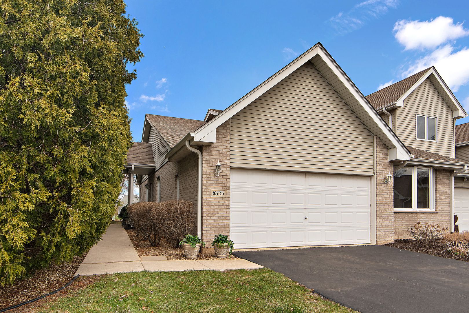 16733 Summercrest Avenue — Orland Park, IL 60467