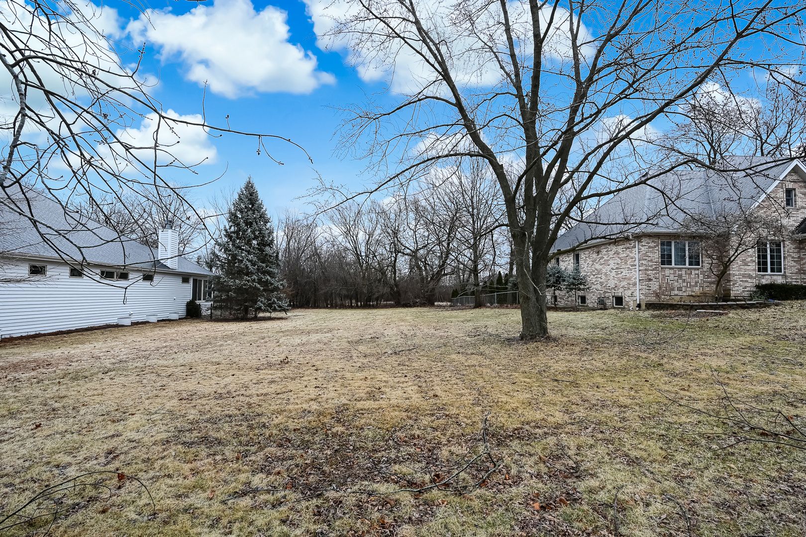 1333 S Ridge Road — Willowbrook, IL 60527