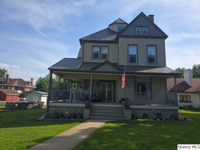 230 Ft. Edwards Drive — Warsaw, IL 62379