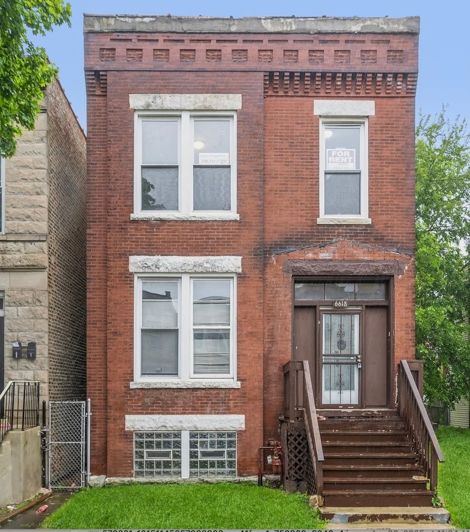 6618 S MARQUETTE Road — Chicago, IL 60637