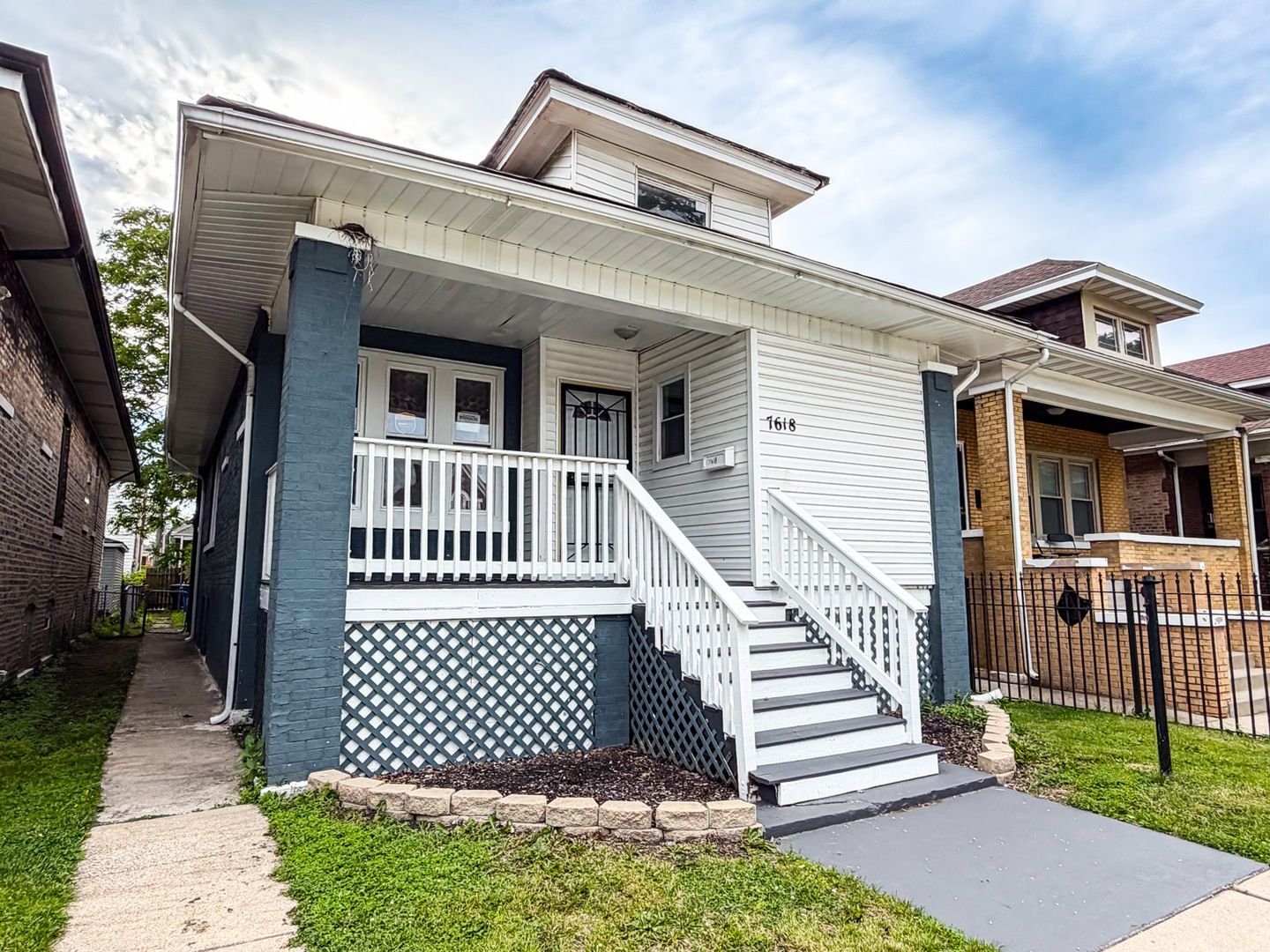 7618 S Carpenter Street — Chicago, IL 60620