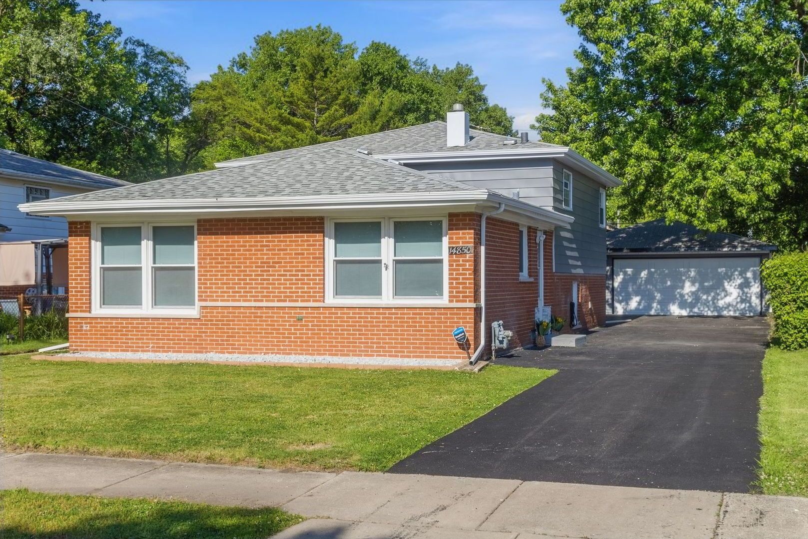14850 Homan Avenue — Midlothian, IL 60445