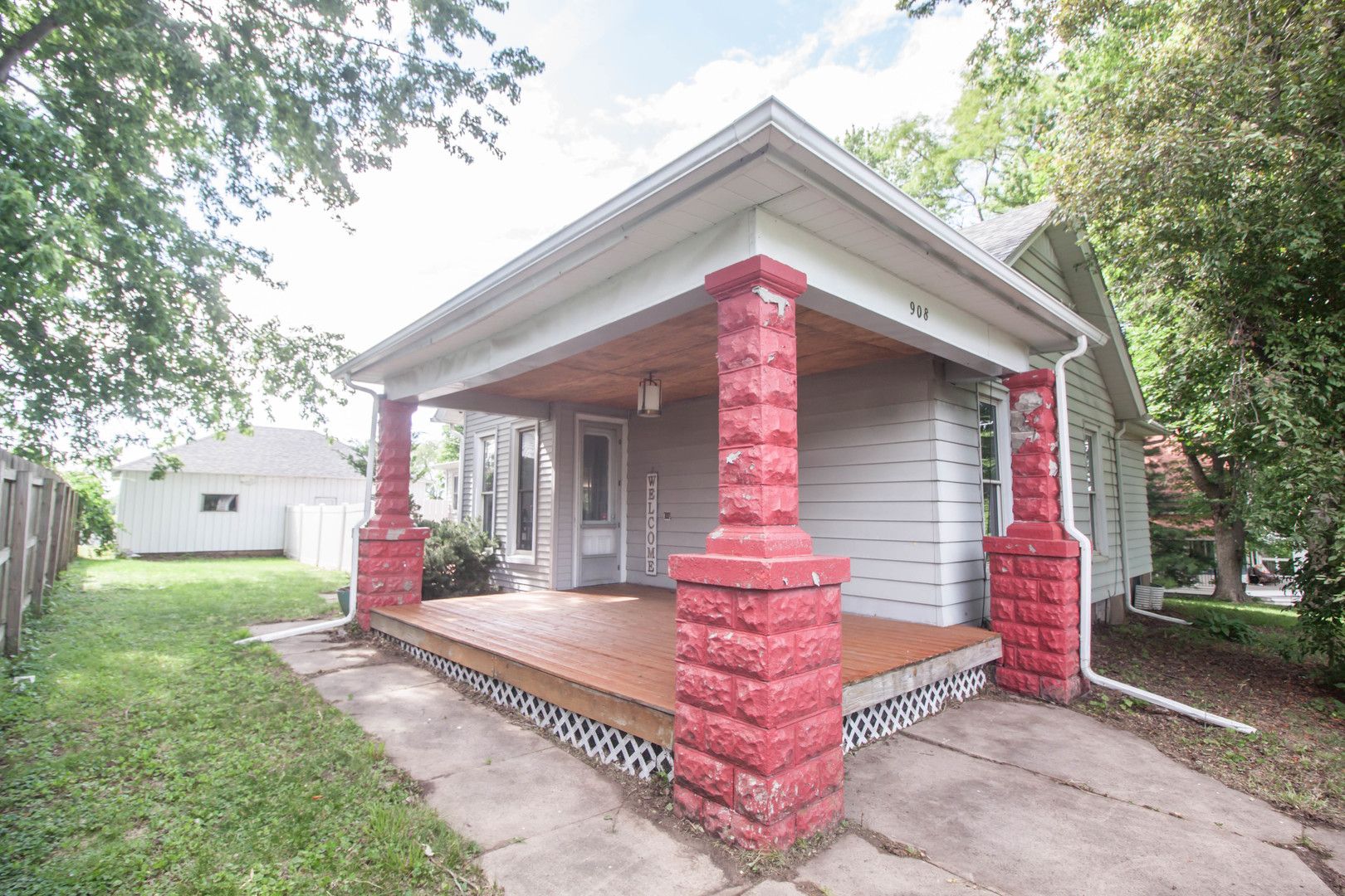 908 4th Street — Orion, IL 61273