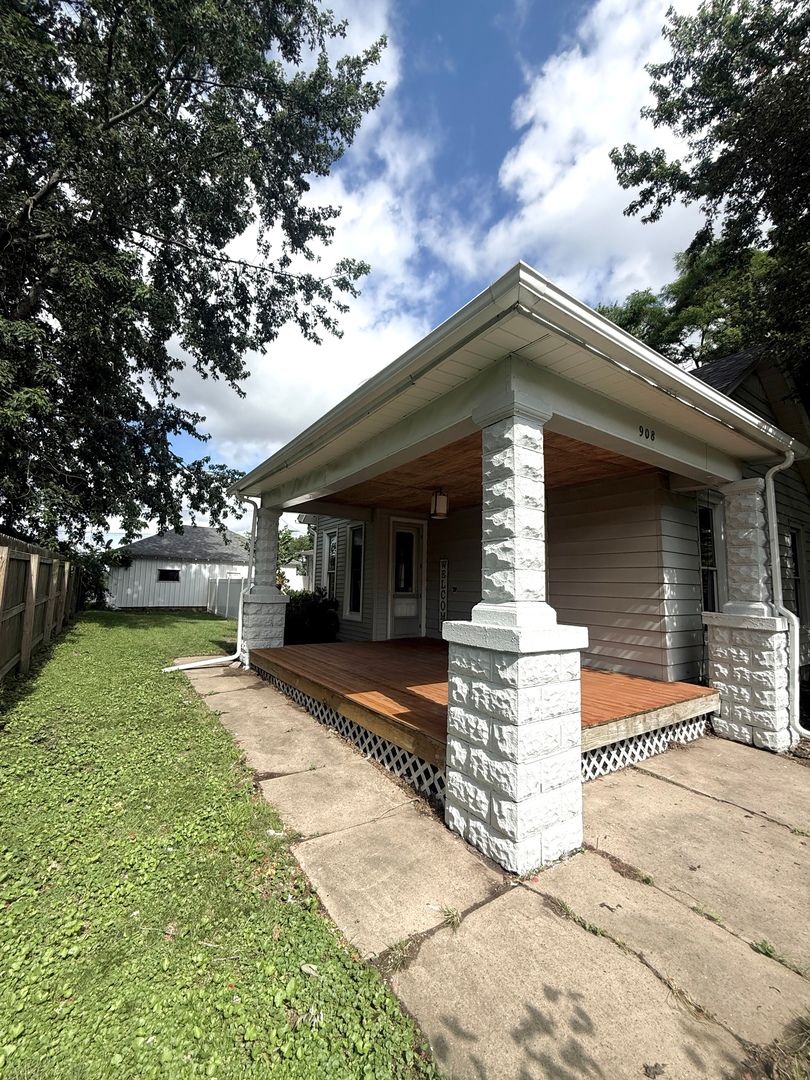 908 4th Street — Orion, IL 61273