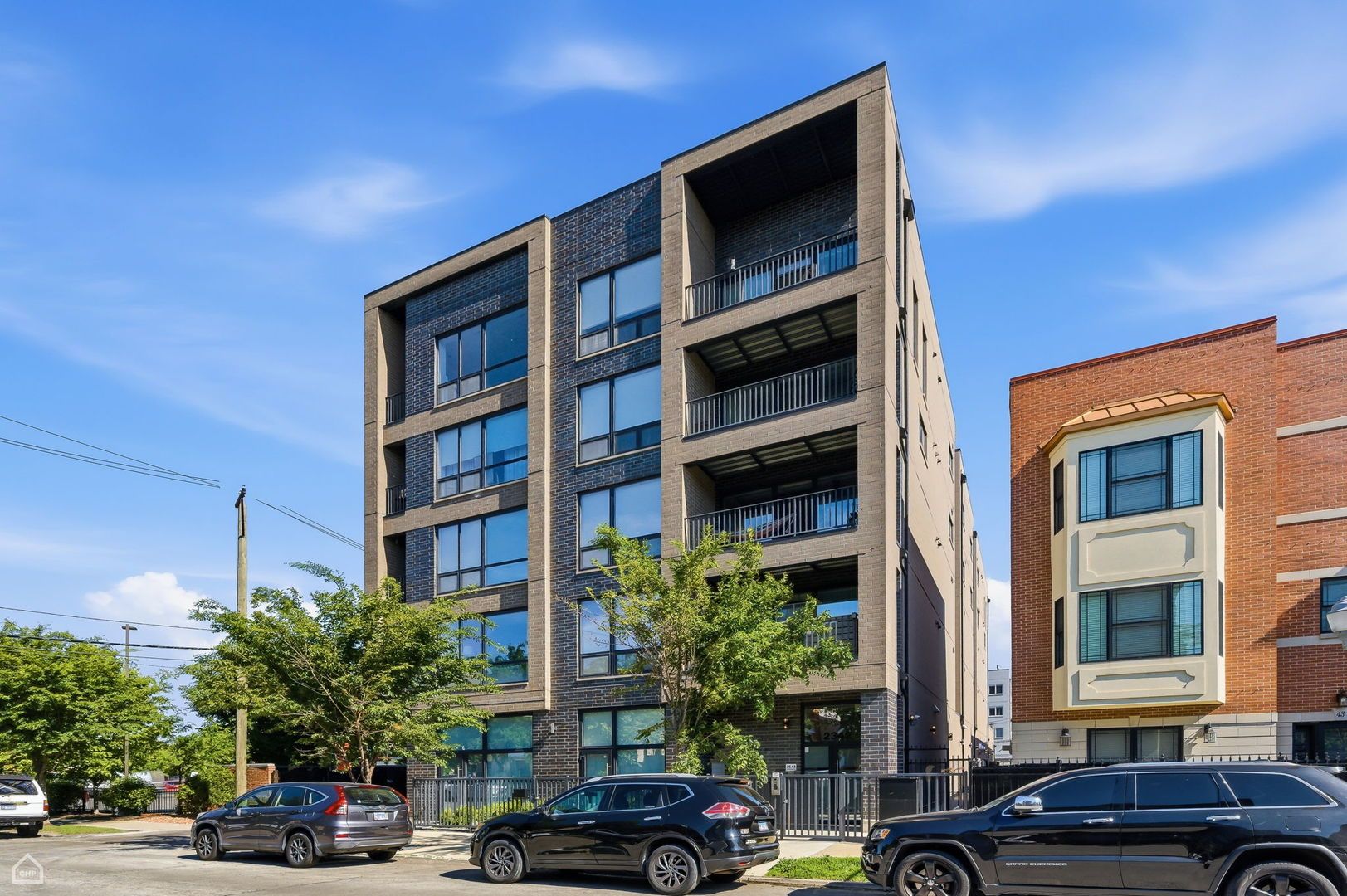 2342 W Adams Street #505 — Chicago, IL 60612