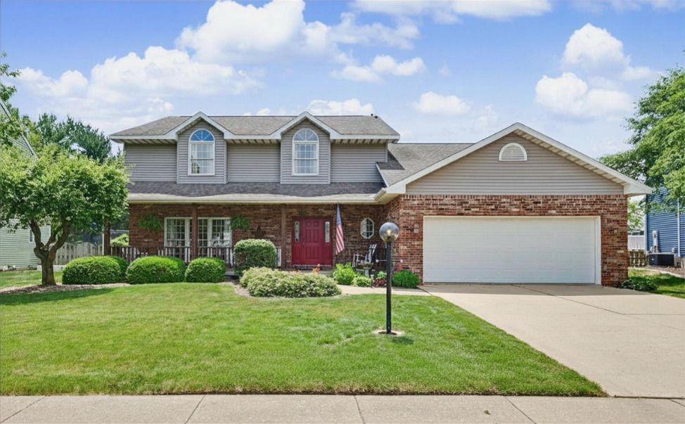 4107 Danbury Drive — Champaign, IL 61822
