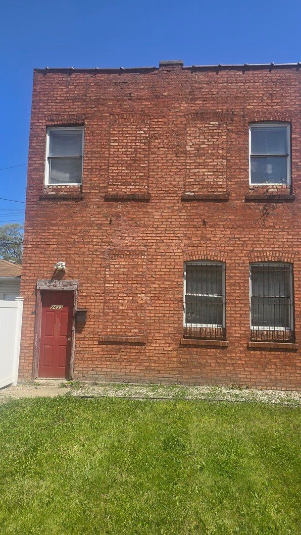 9433 S Michigan Avenue — Chicago, IL 60619