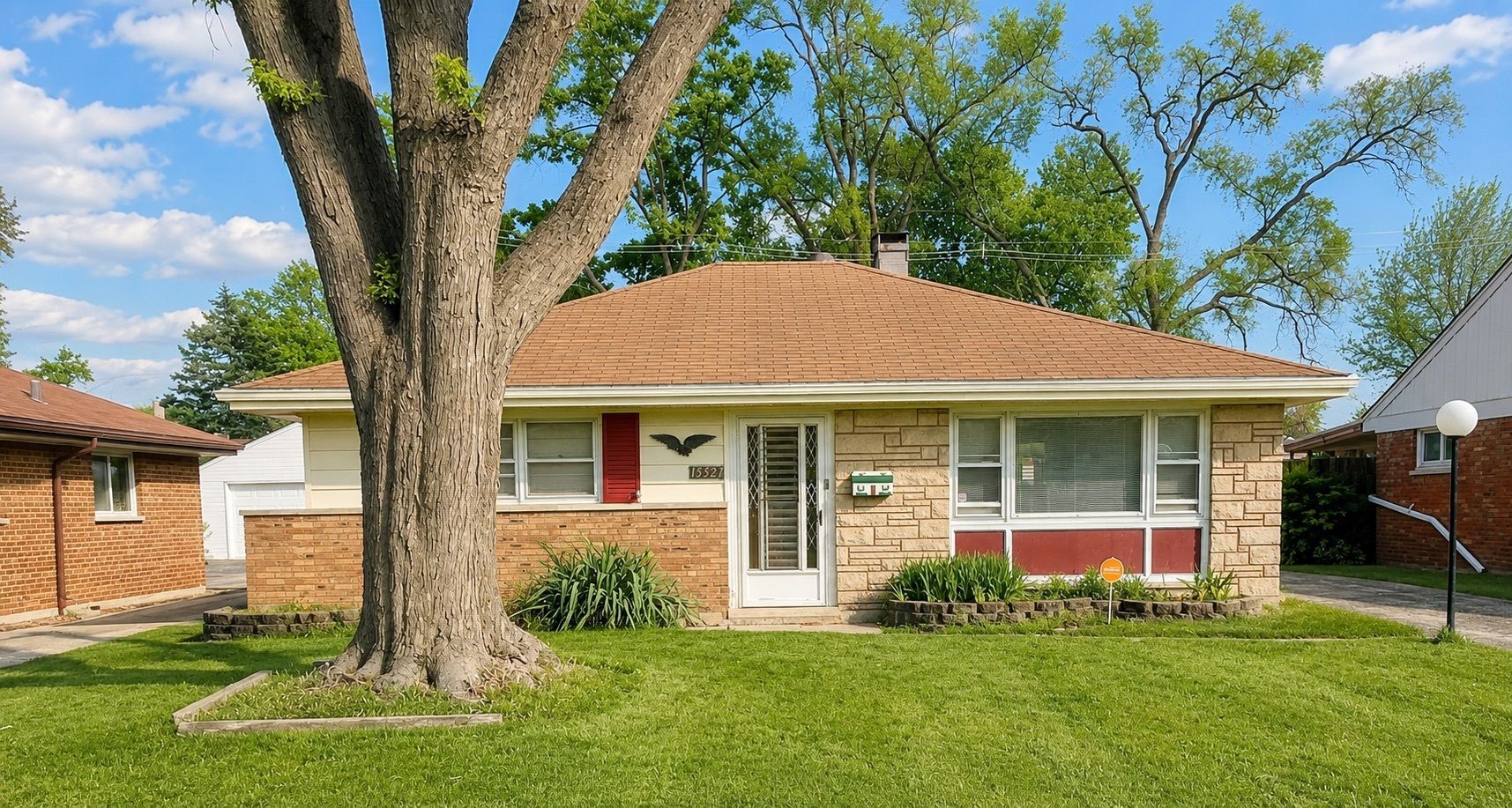 15527 Rose Drive — South Holland, IL 60473