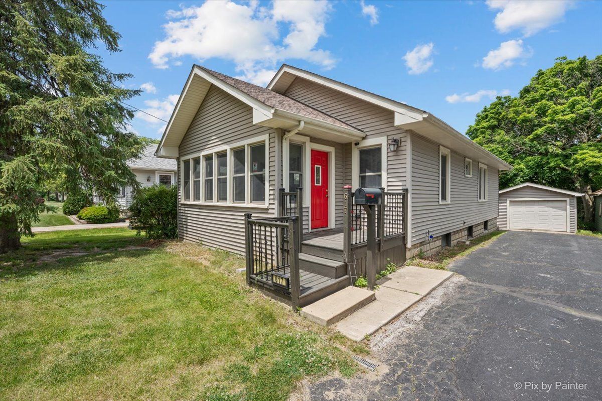 617 2nd Street — Crete, IL 60417
