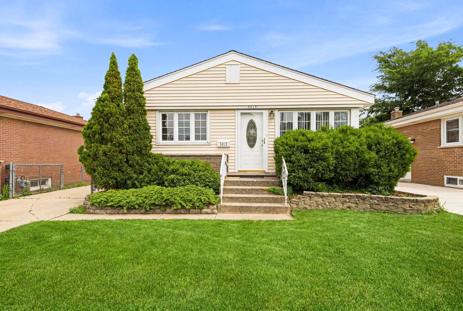 5013 N Oneida Avenue — Norridge, IL 60706