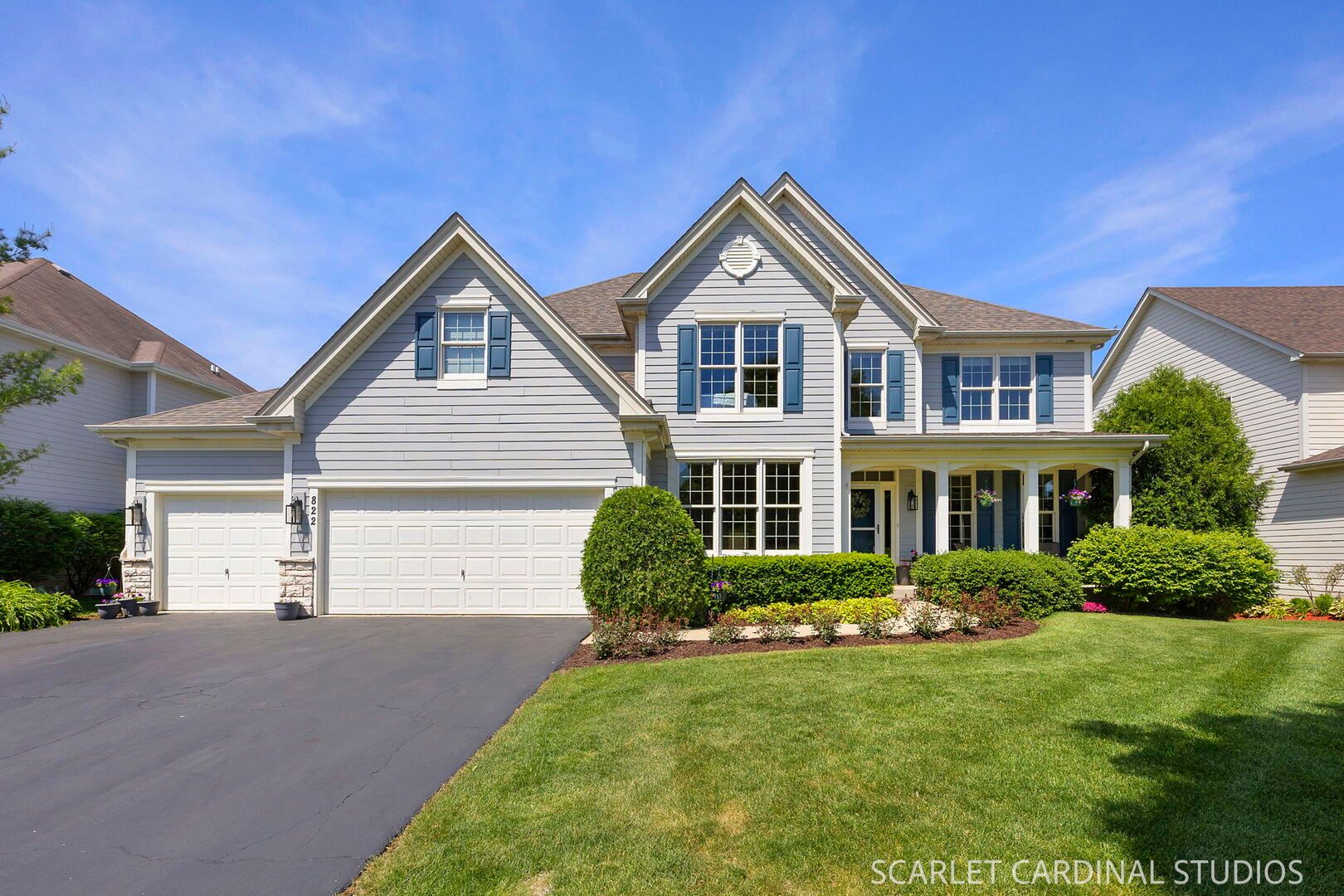 822 Farm Drive — West Chicago, IL 60185
