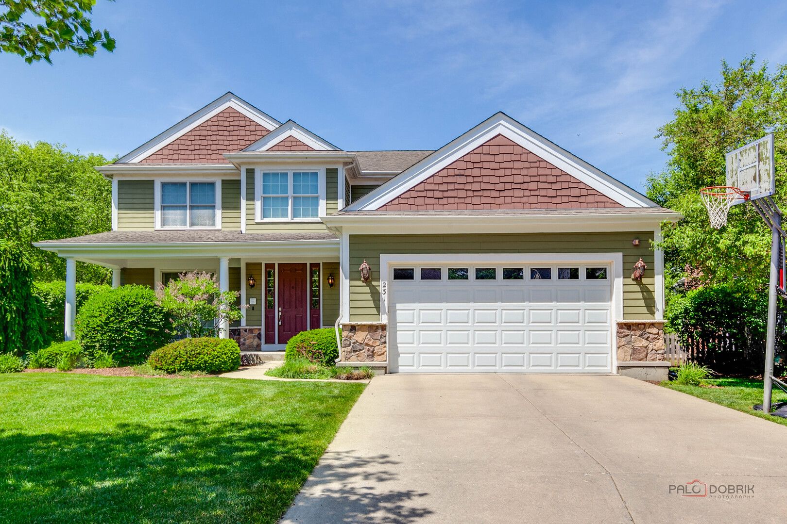 231 Cater Lane — Libertyville, IL 60048