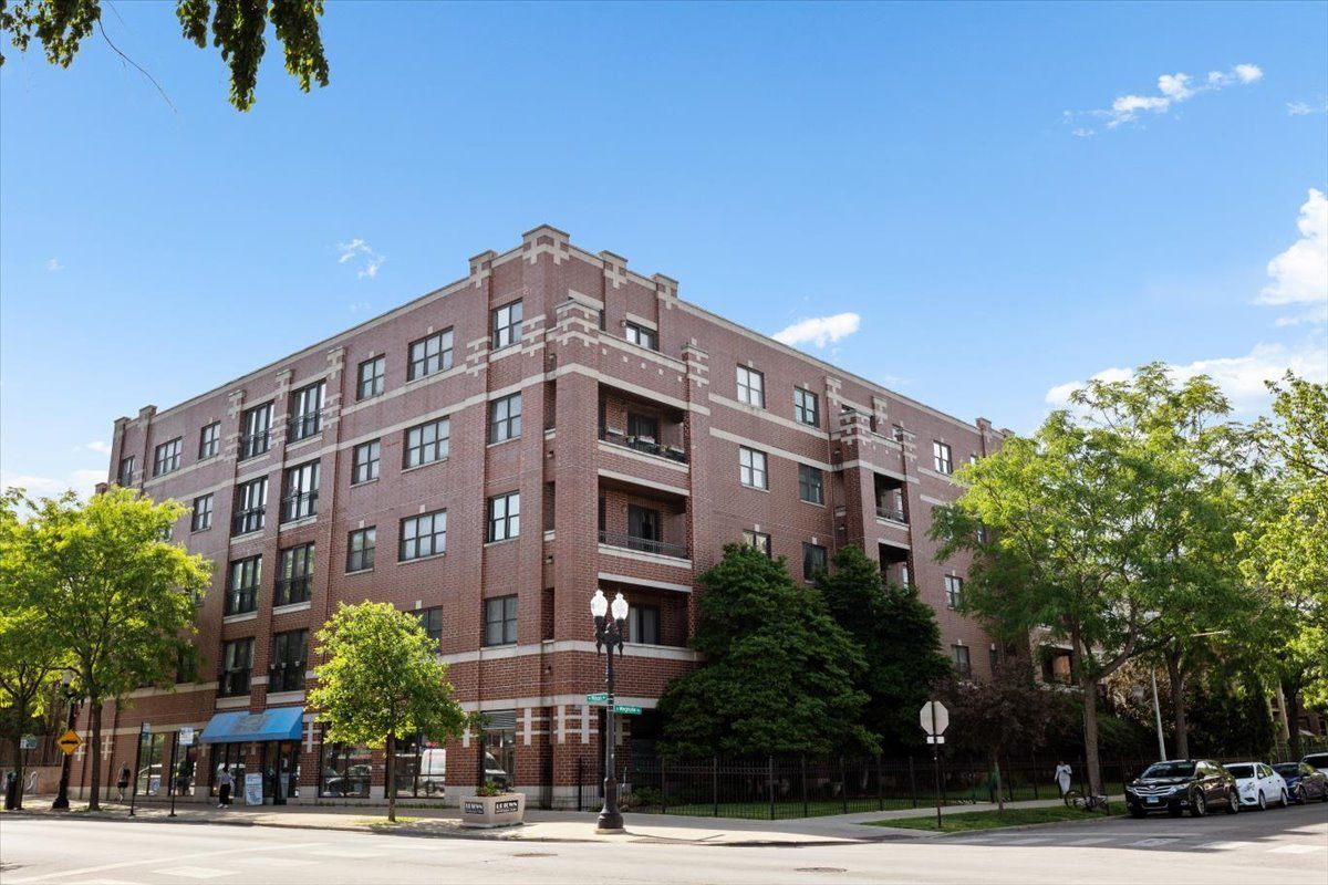 4553 N MAGNOLIA Avenue #308 — Chicago, IL 60640