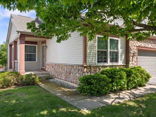 2502 Paradise Circle — Plainfield, IL 60586