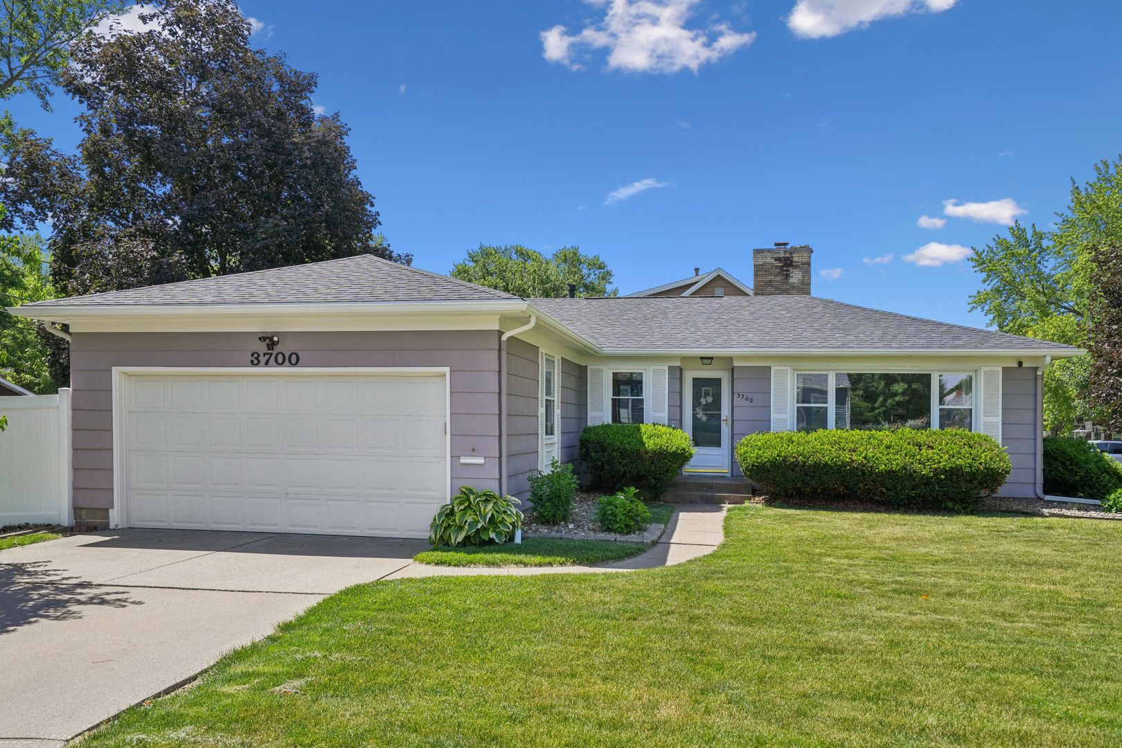 3700 23rd Avenue — Rock Island, IL 61201
