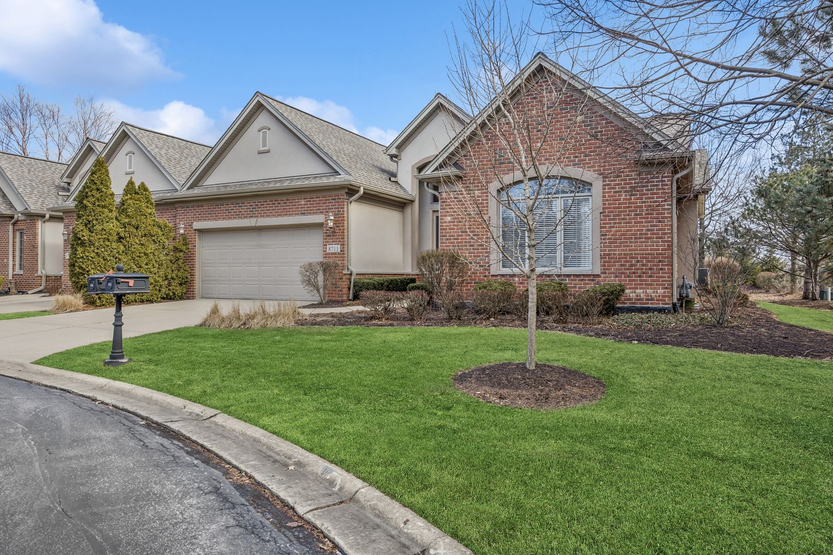 8711 Berkley Court — Orland Park, IL 60462
