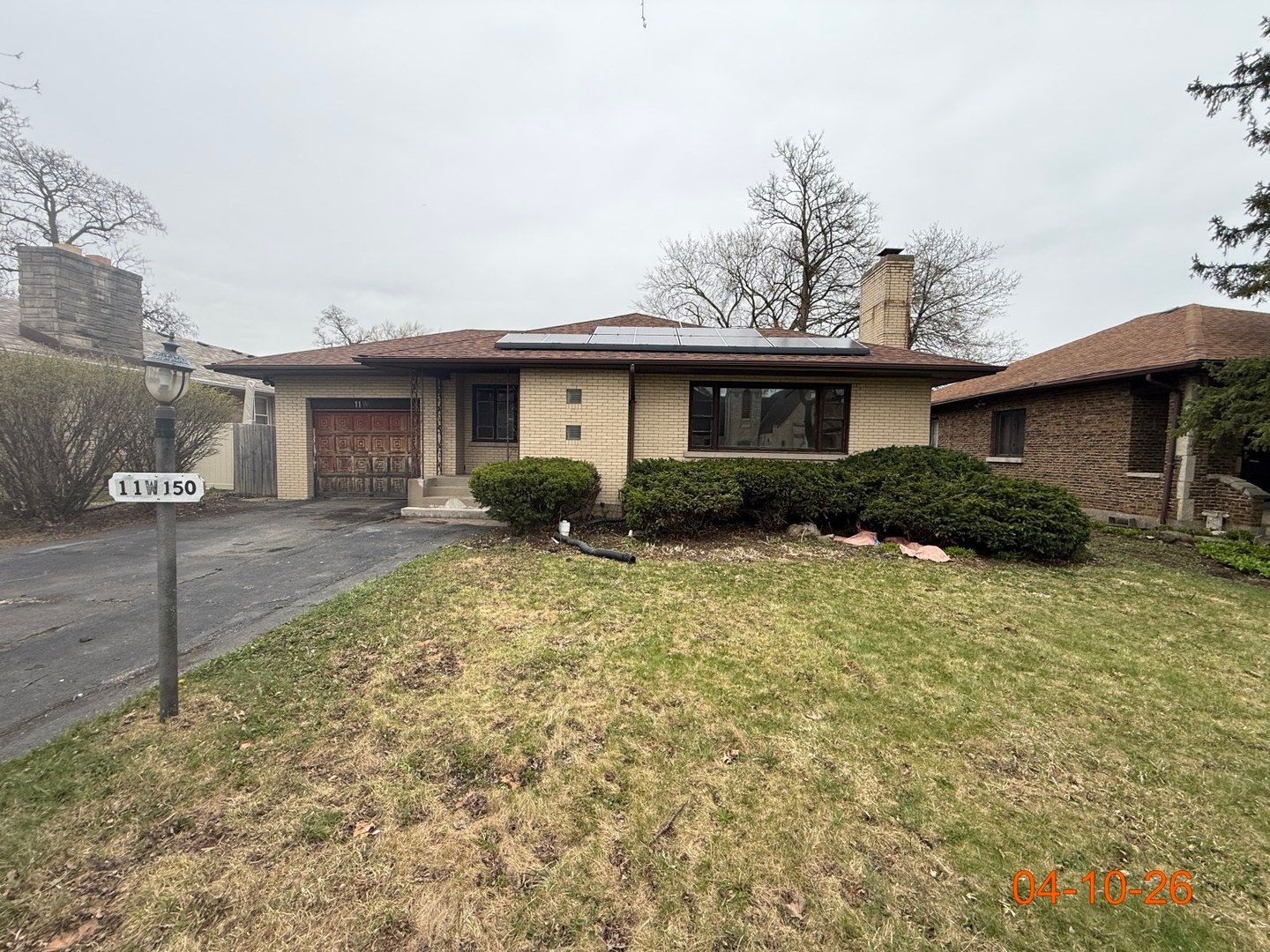 11 W 150th Street — Harvey, IL 60426